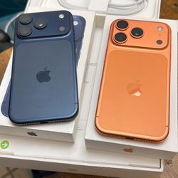 Apple iPhone 17pro 256GB Deep blue&Orange color. 