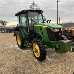 John Deere Tractor 5115m