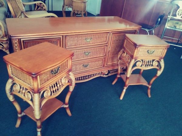 Unique beautiful antique furniture for Sale in Yakima, WA - OfferUp