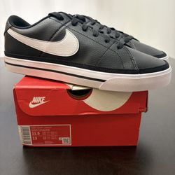 Nike Court Legacy