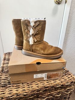 Kookaburra Boots 3Y