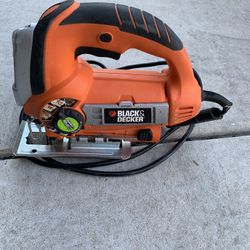 JIG SAW BLACK Y DECKER 