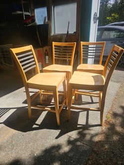 4 counter height chairs