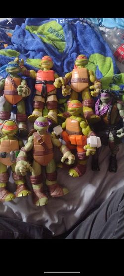 8 Giant TMNT Figures