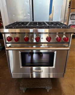 🔥 WOLF 36” PROFESSIONAL GAS RANGE – 6 BURNERS – $6,500 🔥