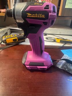 Makita Brushless Impact Driver – Purple