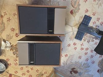 Bose 301 series II speakers