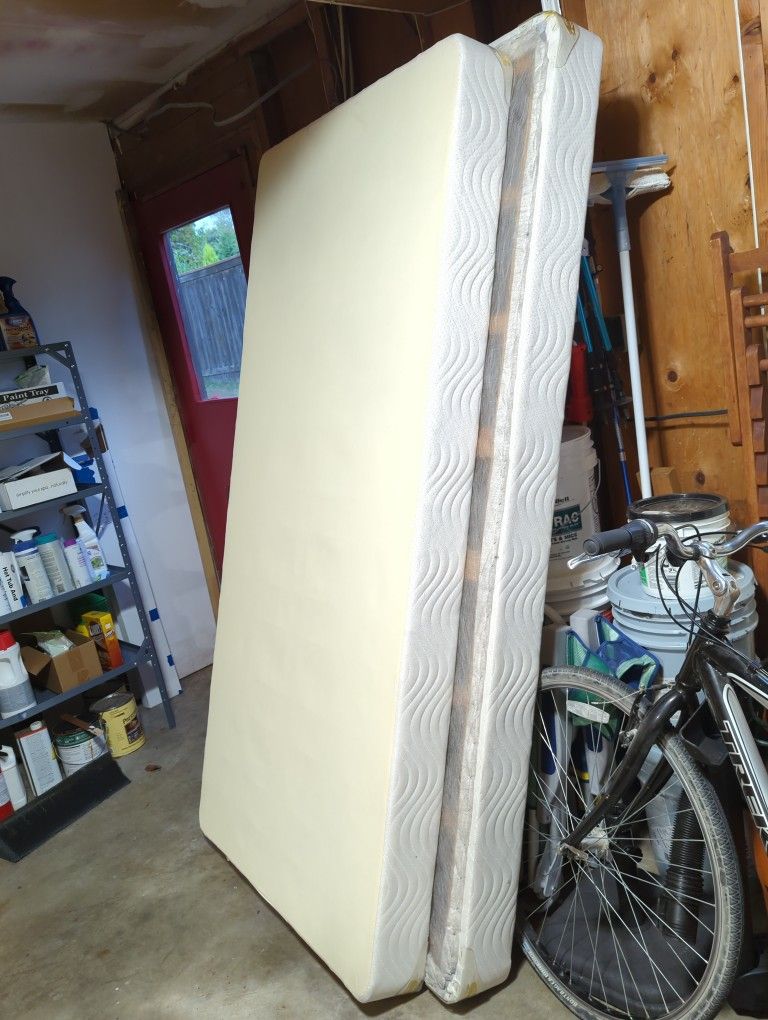 Two Twin 5 Inch Box springs To Make A King Size Bed 