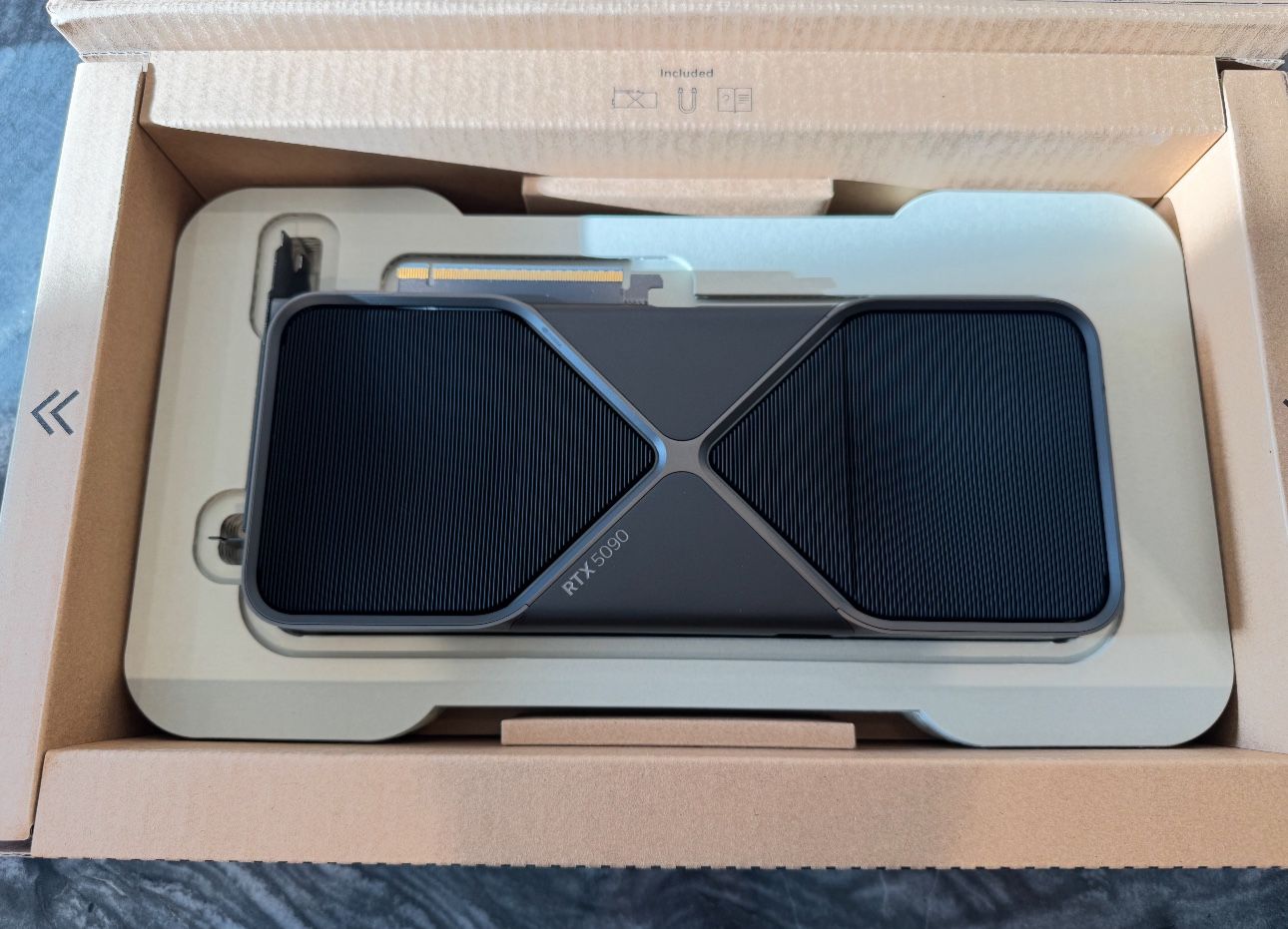 RTX 5090 Founder’s Edition