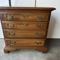 Vintage Jamestown Sterling Corp Solid Wood Four Drawer Nightstand End Table With Side Handles