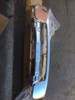 Front bumper chrome 05-19 Nisan Frontier