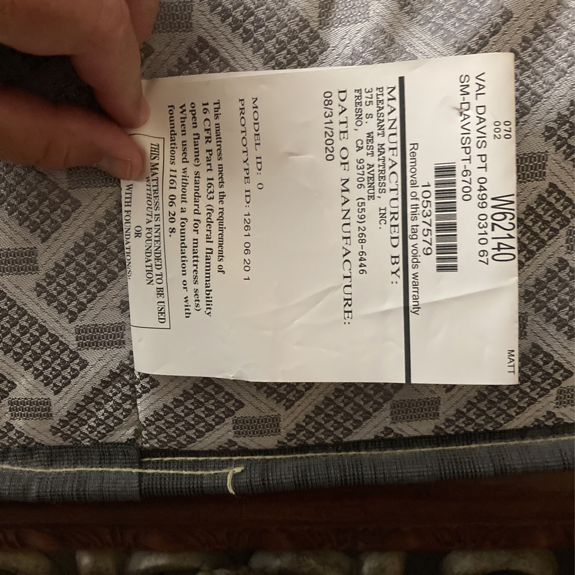 King Mattress for Sale in Oak Glen, CA OfferUp