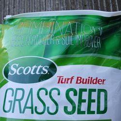 Scotts Turf Builder 16 LB. BAG