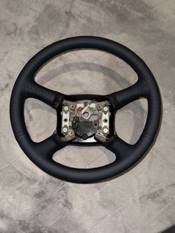 99-02 GM silverado tahoe sierra yukon steering wheel