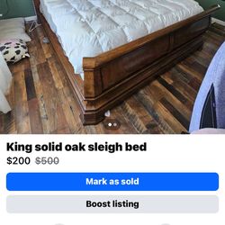 1990’s King Sleigh Bed, Solid Oak. 