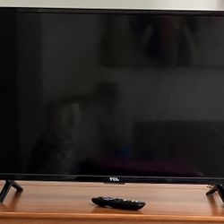 TCL Roku 32" TV