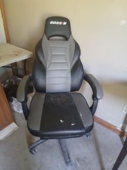 Gaming chair
