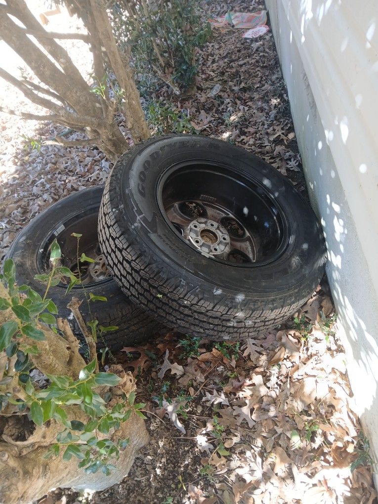 2 Jeep Wrangler GOODYEAR TIRES 