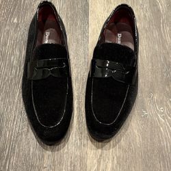 Men’s Black Loafers 