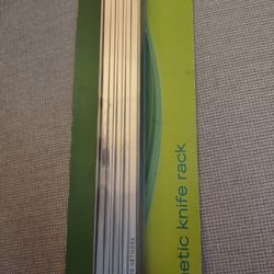 Food Network Magnetic Knife Rack