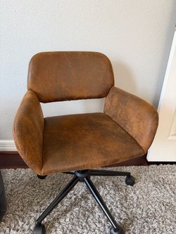 Brown Faux Leather Swivel Office Chair with Wheels