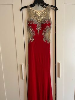 Red long Dress with embroidery
