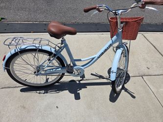 Womens 24 inch bike