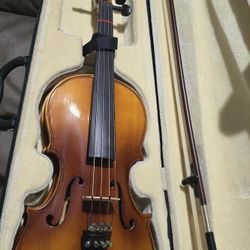 Violin Size 3/4 Cecilio $59