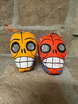 Día de Los Muertos Papel Maché Skulls Artesanía Mexicana