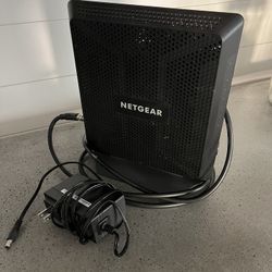 NETGEAR Nighthawk Modem/Router C7000