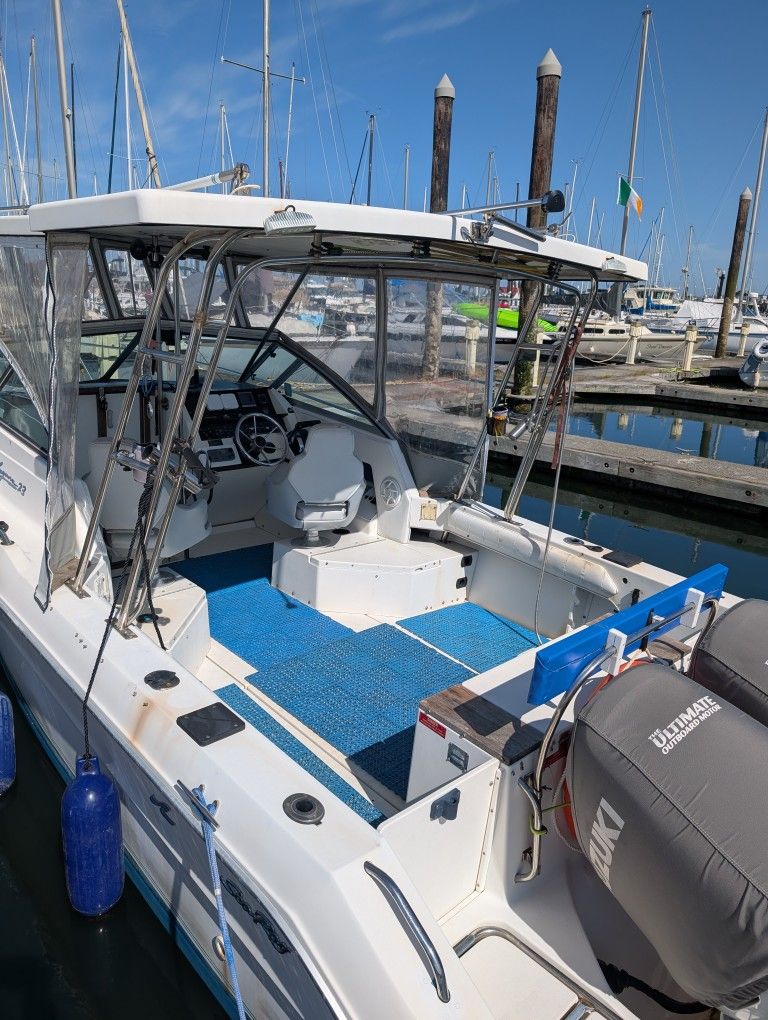23' Sea Ray  Laguna