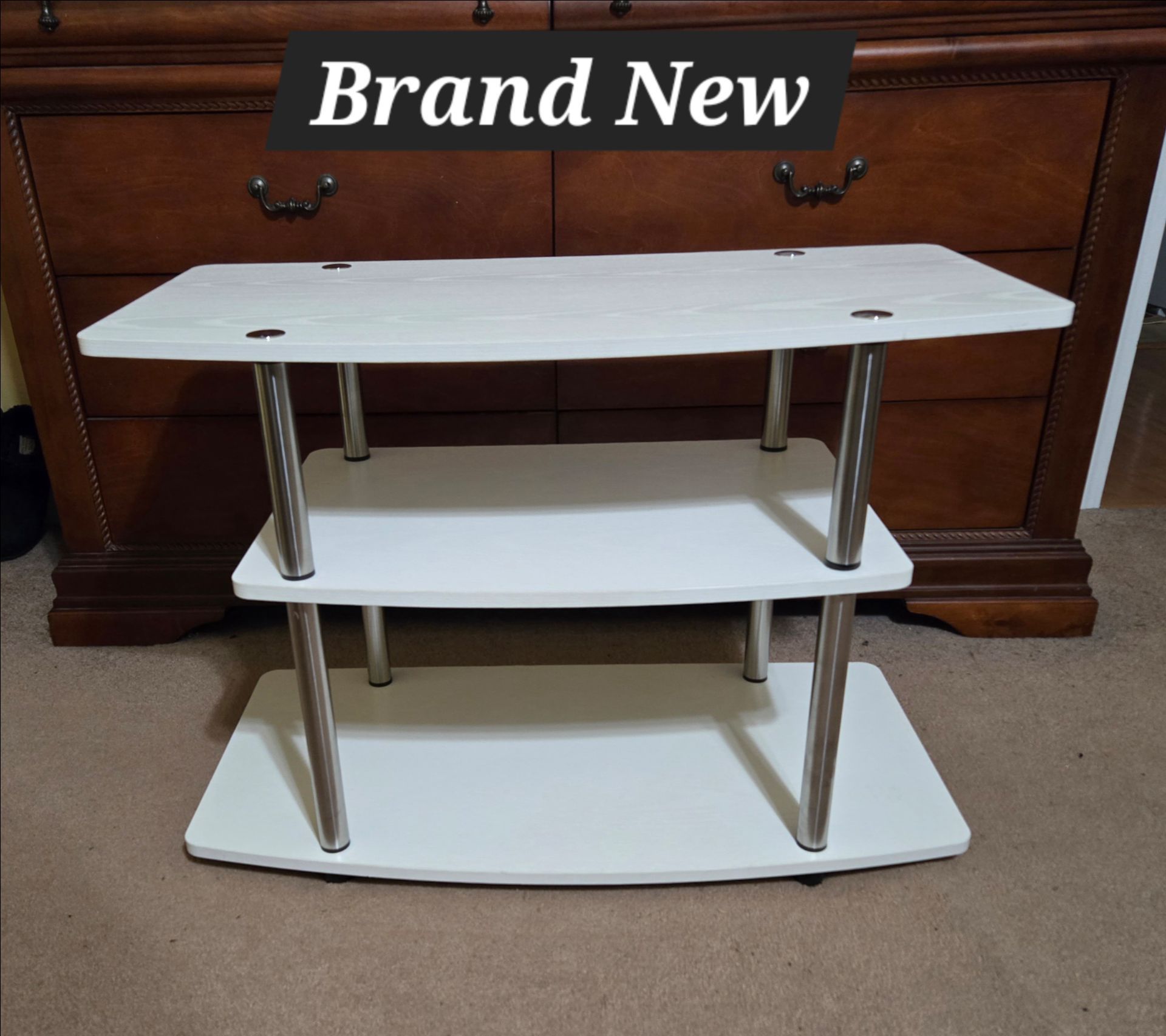 💢 BRAND NEW 💢MEDIA/TV STAND