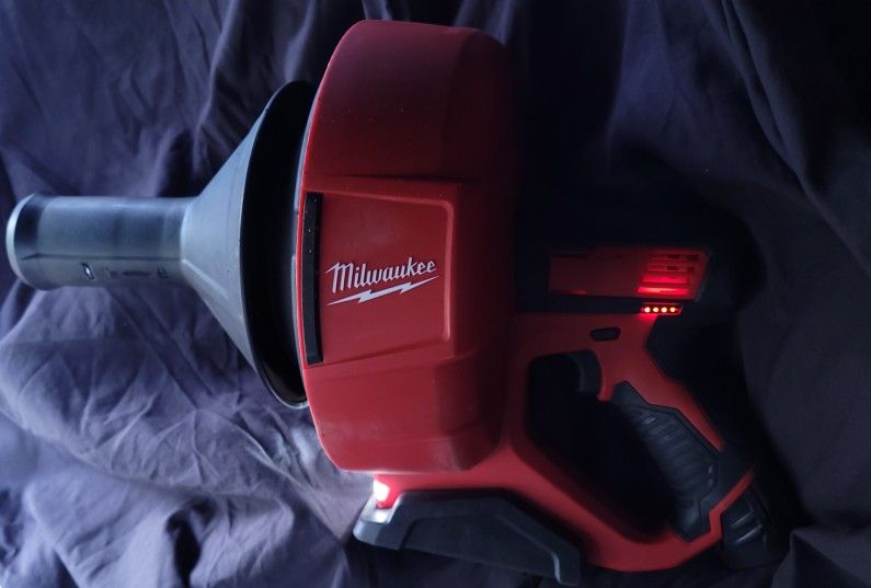 Milwaukee M12 Drain Snake