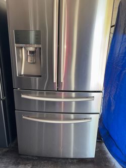 Fridges for sale are Plugged in free Deliver