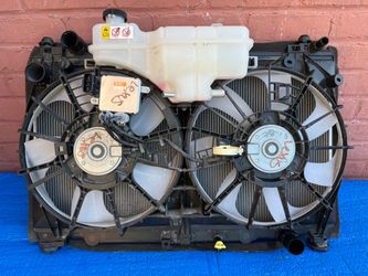 2021 2022 2024 Lexus IS IS350 Radiator Condenser Fan