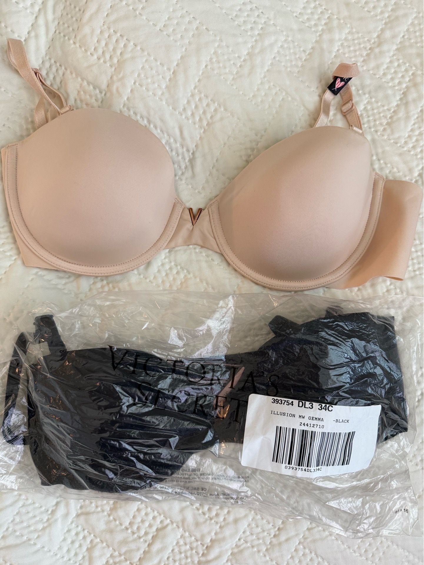 34C Lightly lined strapless bra (Victoria’s Secret Invisible Line)