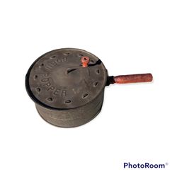 Antique E-Z Corn Popper.  Collectible.