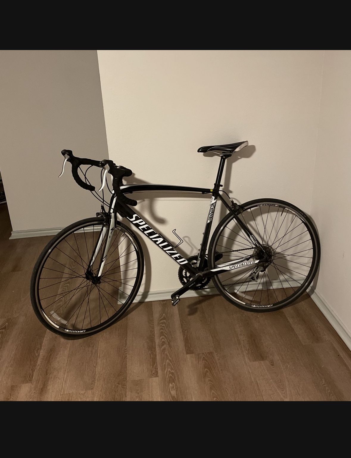 Specialized Allez 56cm Aluminum Road Bike