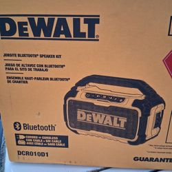 Dewalt Bluetooth Speaker Kit