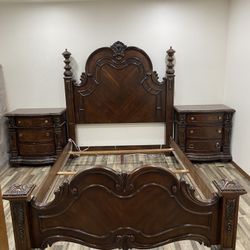 Antique Queen Bed 