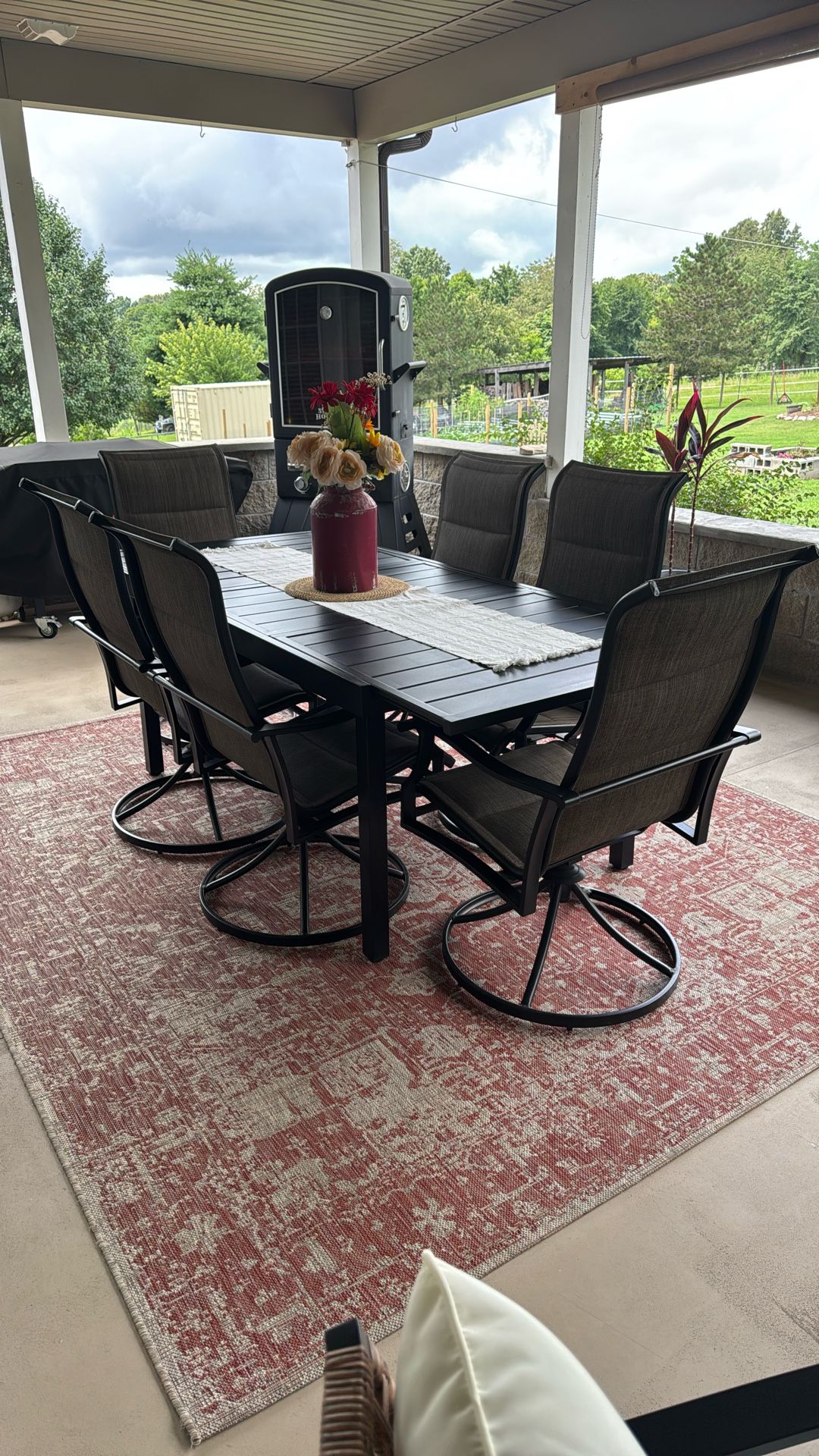 Outdoor Patio Table And Chairs
