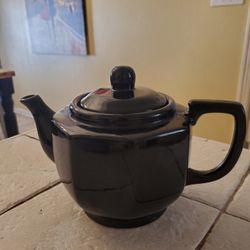 Black Ceramic Tea Pot