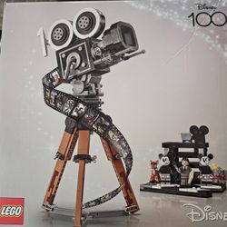 Lego Disney 100 Walt Disney Tribute Camera