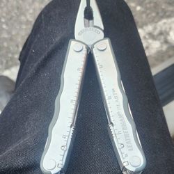 Leatherman Blast Multi Tool 