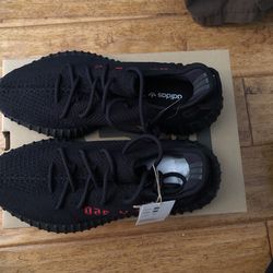 Yeezy 350 Breds Brand New Never Worn Size 10.5