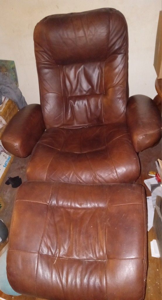 Bacalounger Jacquee Chair And Ottoman