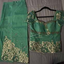 Cambodian / Khmer / Thai Traditional Dress (outfits)