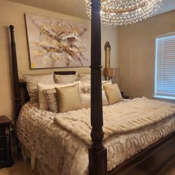 Moving Abroad MUST SELL!