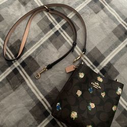 Coach Mini Town Bucket Crossbody Bag