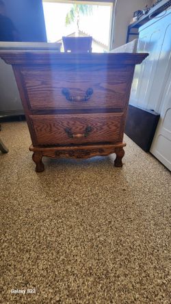 End table